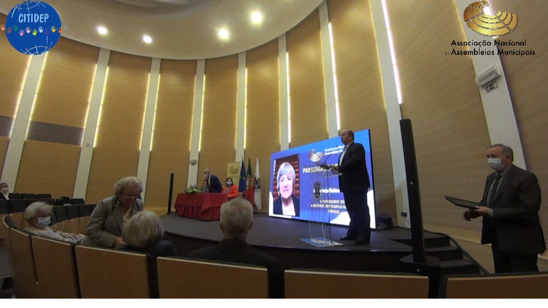 PFA Media - ver legenda